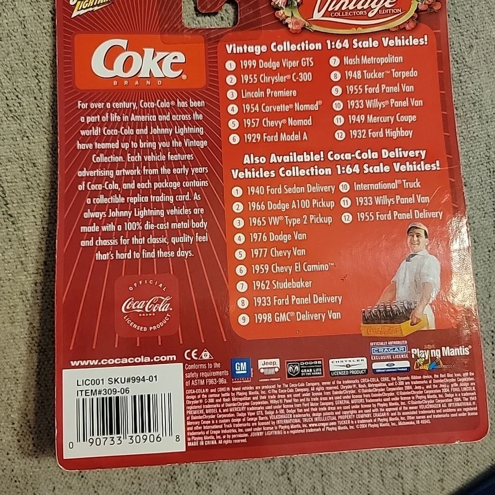 Coca-Cola Vintage Die-Cast Collector's Edition Car - White & Blue